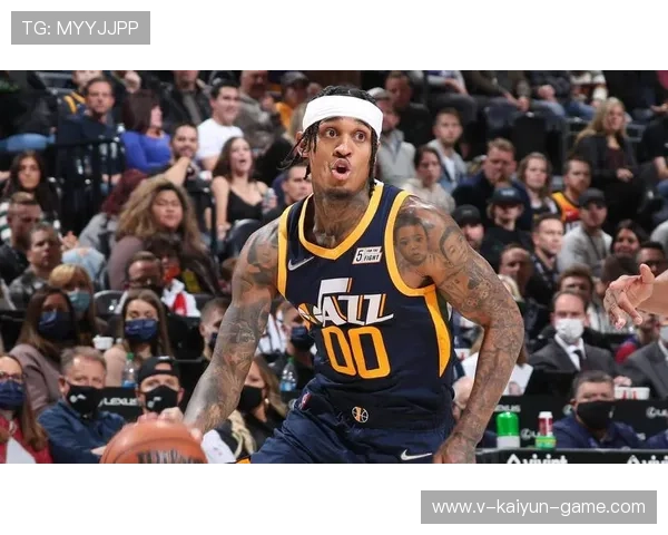 克拉克森替补连得七分，爵士 bench 火力拉满